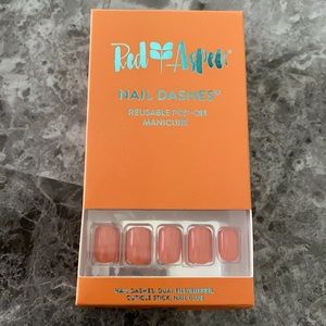 NEW Red Aspen Nail Dashes